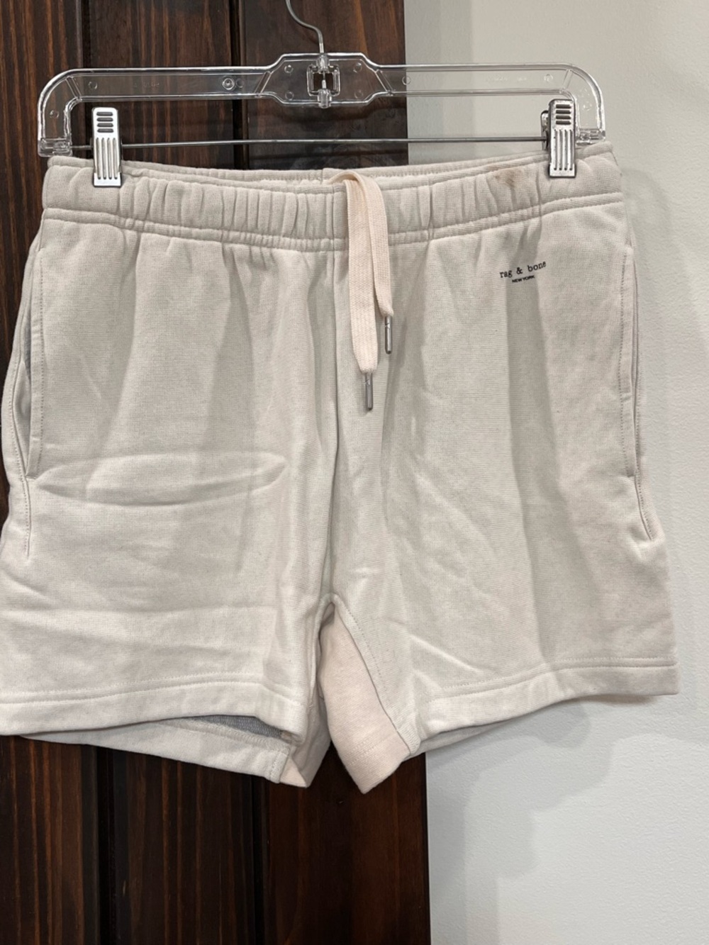 Rag&Bone men’s cream color sweat shorts in a small